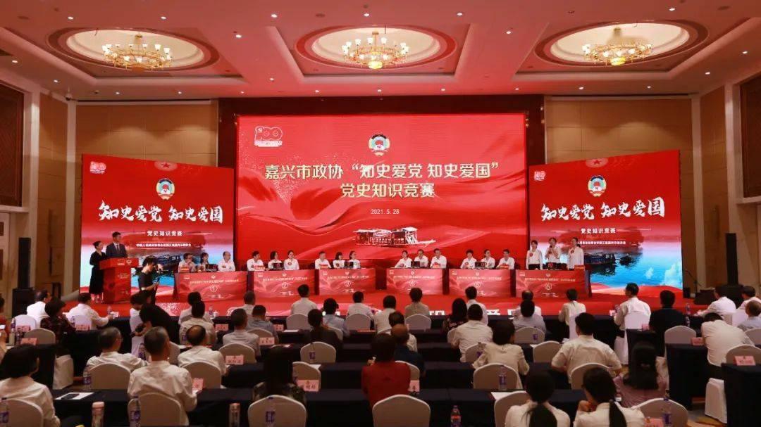 奥利维亚收养猫